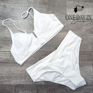 Charmleaks V Wire Textured Bikini Swimsuit Size L